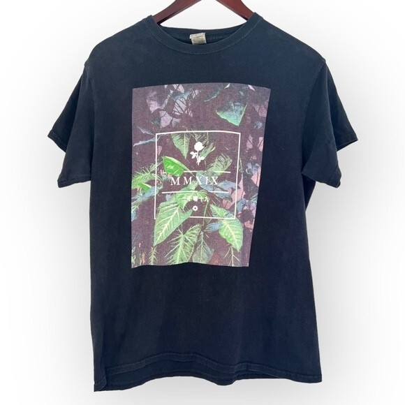 Adidas | Fruit of the Loom | Gildan Men’s Graphic Tee Size Medium - Picture 2 of 10